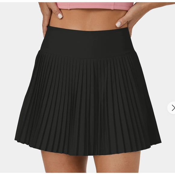 HALARA Skirts Halara High Waisted Side Pocket 2in Pleated Golf